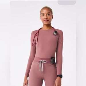 Figs long sleeve ribbed underscrub mauve nwt xs